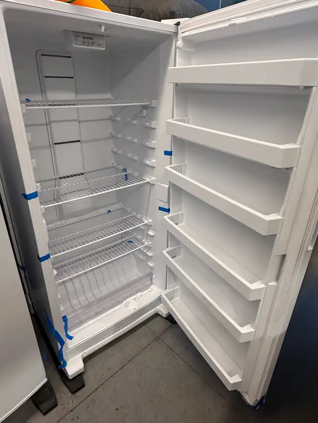 Brand new 18 cu ft upright freezer - Photo 5