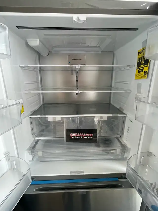 NEW 36" LG Internal Water & Ice Counter Depth Max Fridge (25 Cu. - Photo 4