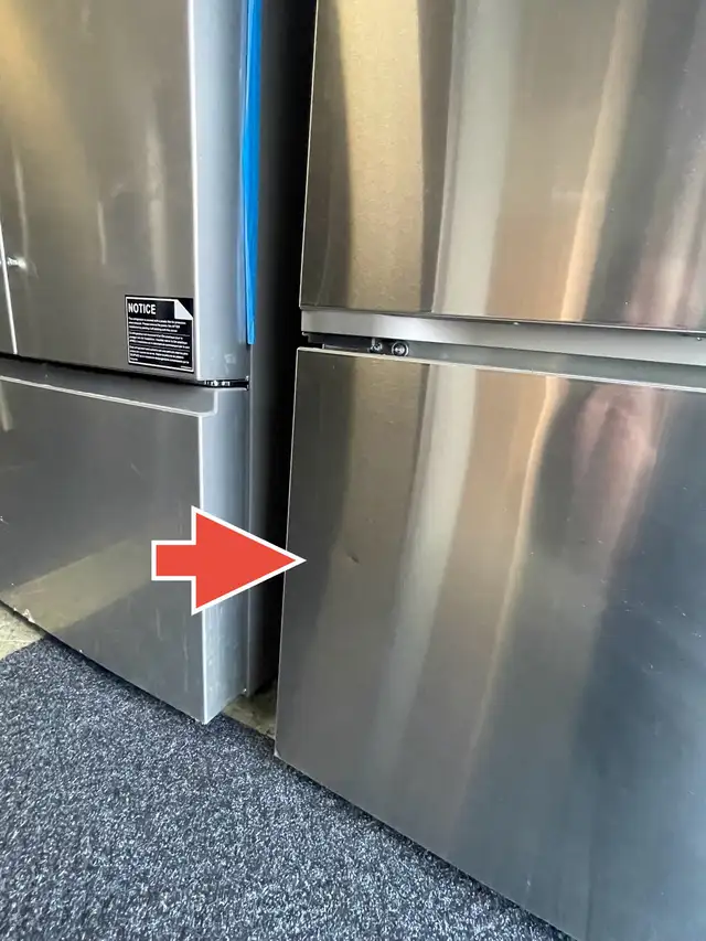 NEW 36" LG Internal Water & Ice Counter Depth Max Fridge (25 Cu. - Photo 8