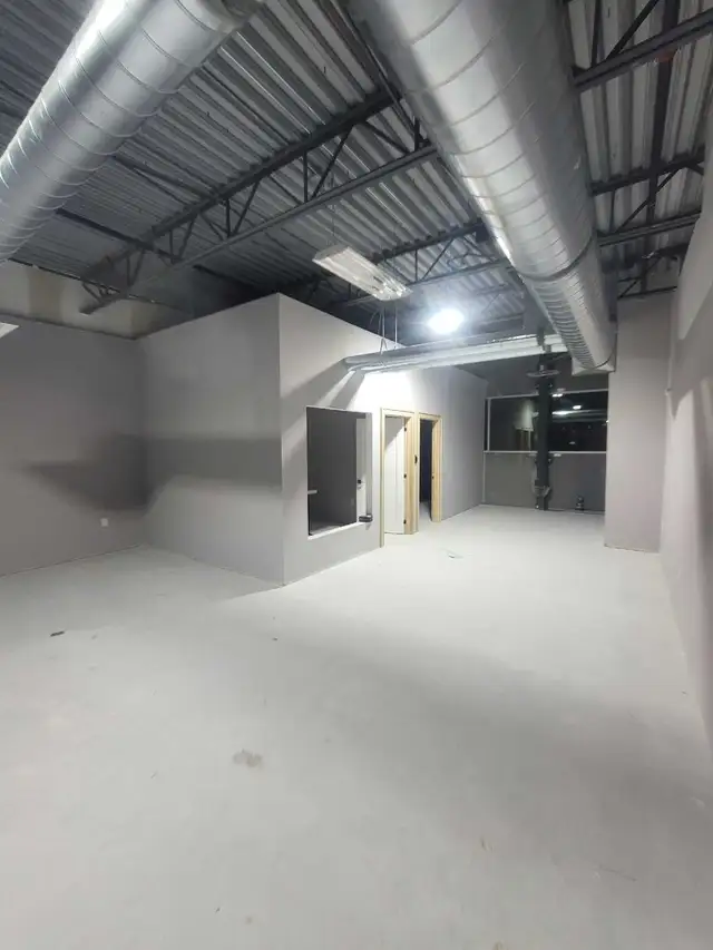 commercial & residential painting - Photo 3