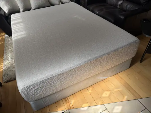 Queen size memory foam mattress set…ONLY $150 - Photo 2
