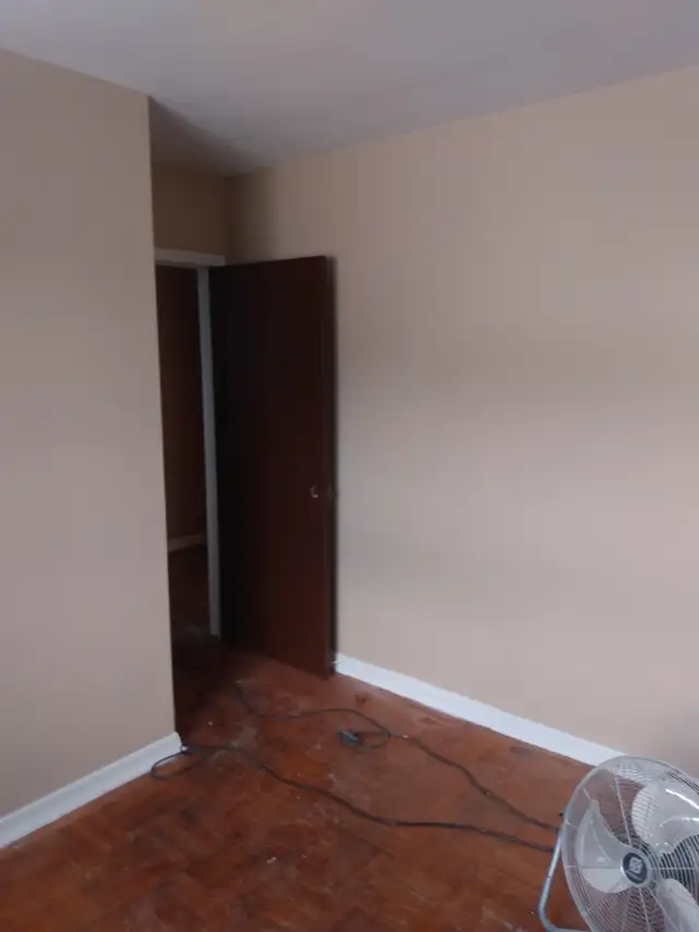 LARGE TWO-BEDROOM APARTMENT WHITBY $1900 - Photo 6