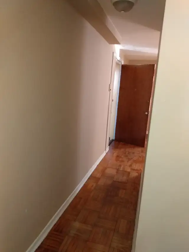 LARGE TWO-BEDROOM APARTMENT WHITBY $1900 - Photo 10