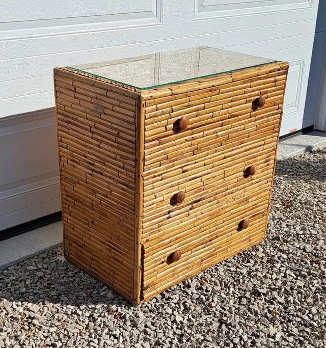 VINTAGE 1950s BAMBOO DRESSER - Photo 2