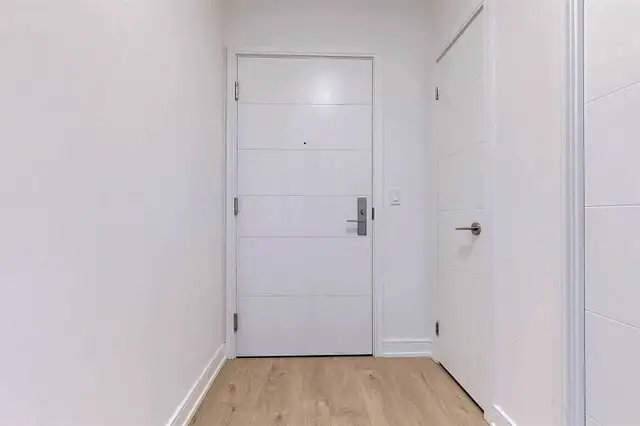 Yonge and Wellesley - One Bed One Bath - Photo 7