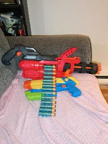 gun a balle qui fait pas mal.