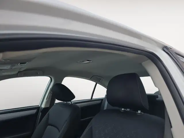 2019 Subaru Legacy AWD Low km B.camera  1YR Warranty - Photo 11