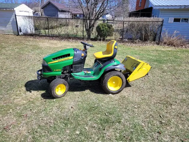 john deere lawn tractor