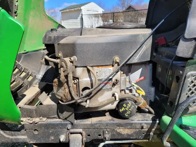 john deere lawn tractor - Photo 7