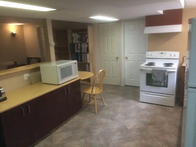 Chambre à louer pour une fille – Secteur GÉGEP, Héritage, UQO – - Photo 9