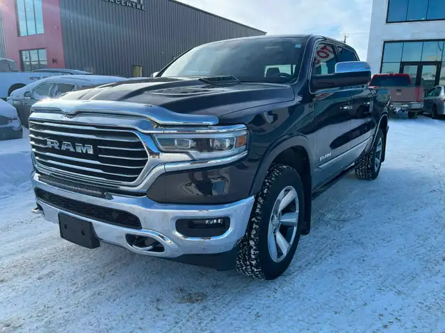 2019 Ram 1500 Limited 5.7L HEMI Crew Cab - Photo 3