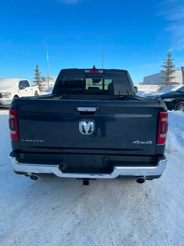 2019 Ram 1500 Limited 5.7L HEMI Crew Cab - Photo 6
