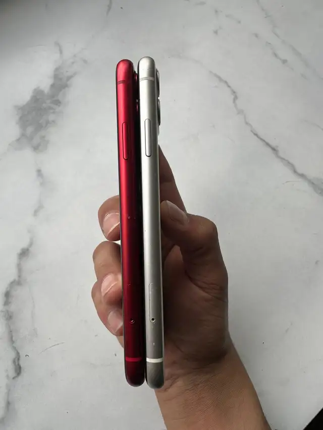 iPhone 11 64gb Airpods/Charger Set/Delivery - Photo 2