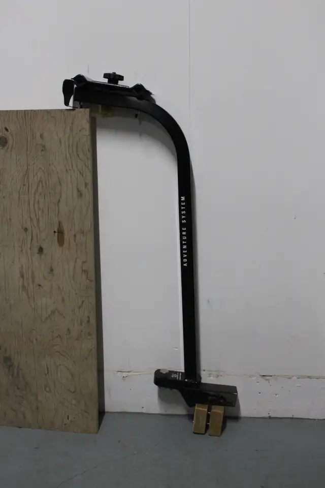 Support à plateforme sur attelage pour 2 vélos Reese