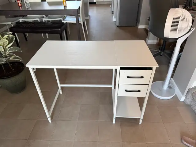 free desk