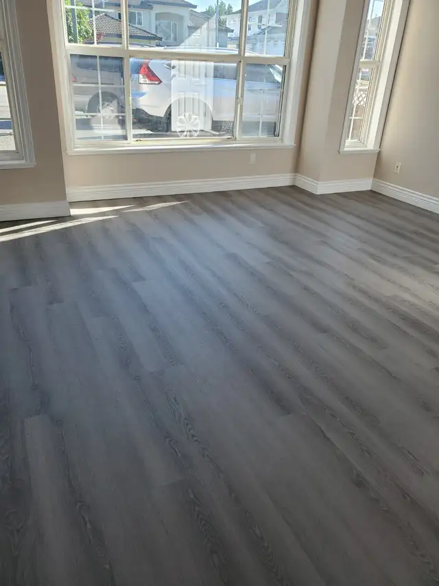 2 Bedrooms - West Richmond - Photo 2