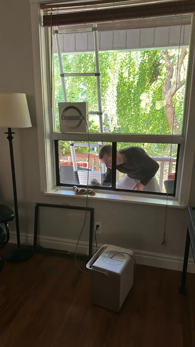 WE’RE HIRING – JOIN THE CLEAN CLUB TEAM - Photo 4