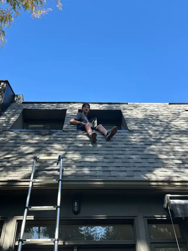 WE’RE HIRING – JOIN THE CLEAN CLUB TEAM - Photo 6