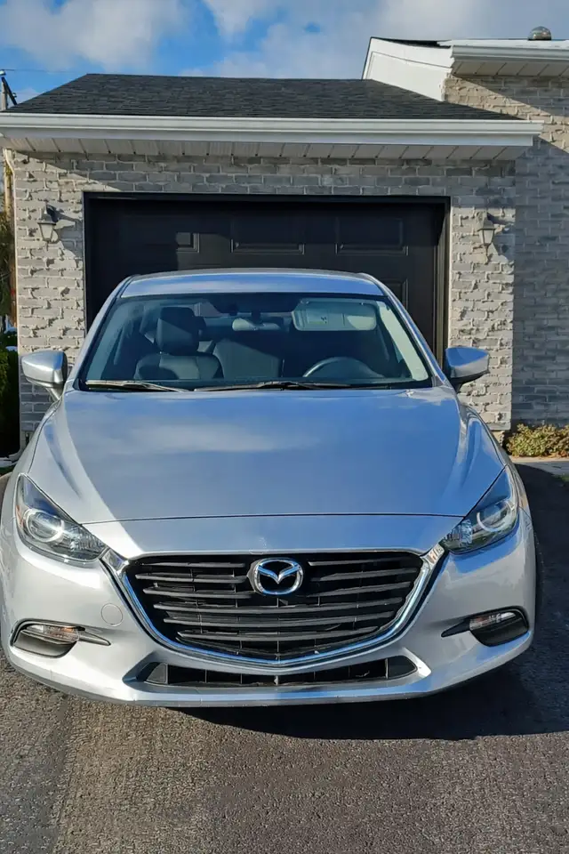 Mazda 3 , 2017, bas km, jamais accidentée