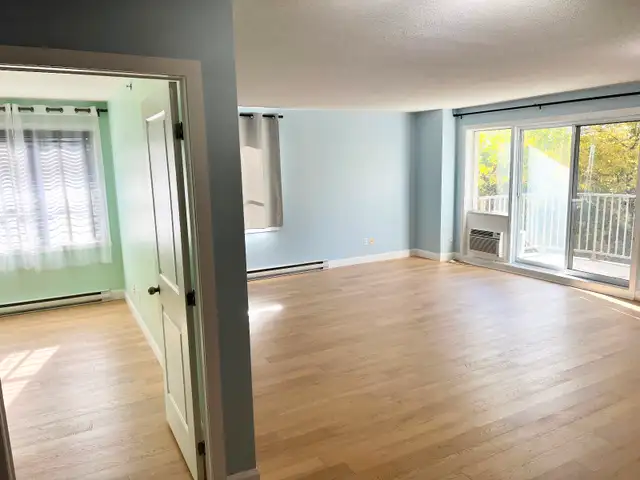 Condo 4 1/2 à louer - Photo 3