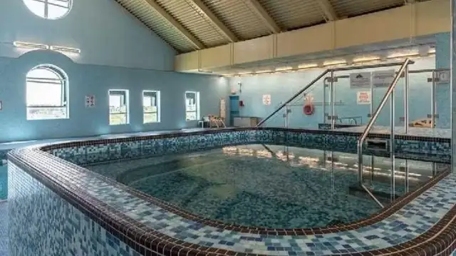 Finding Roommate - Photo 3