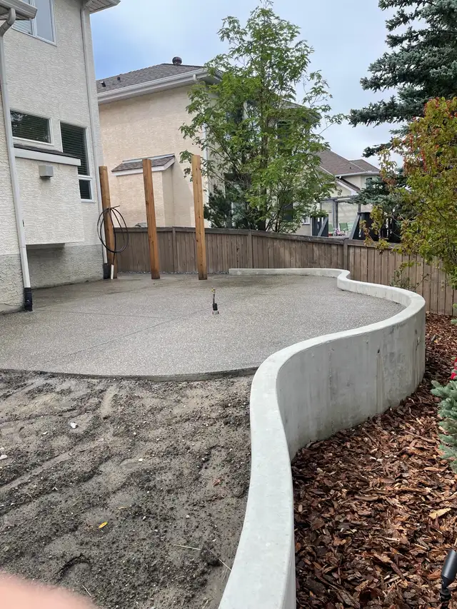 Hiring concrete finisher/ prep worker for flat work - Photo 2