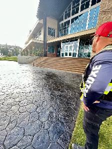 Hiring concrete finisher/ prep worker for flat work - Photo 5