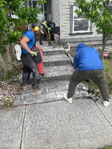 Hiring concrete finisher/ prep worker for flat work - Photo 7