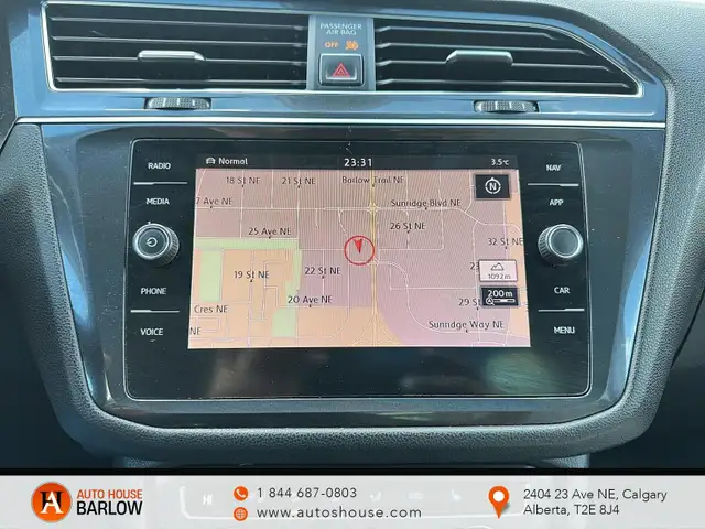 2018 Volkswagen Tiguan BACKUP CAMERA HEATED LEATHER SEATS PANO R - Photo 15