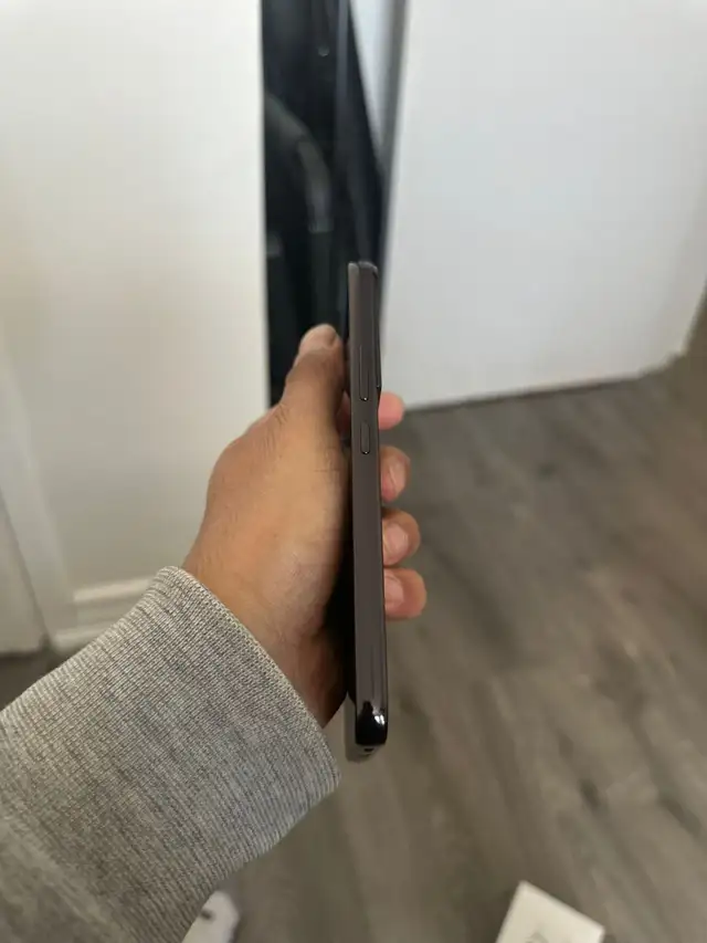 Samsung Galaxy S22 256GB Airpods/Charger Set/Delivery - Photo 8