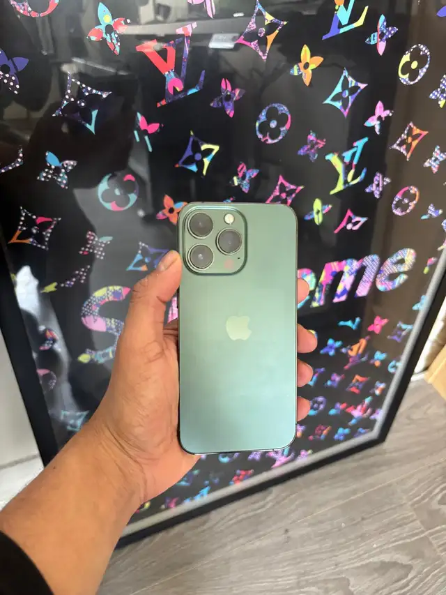 iPhone 13 Pro 256gb 0.5 issue Airpods/Charger Set/Delivery - Photo 8