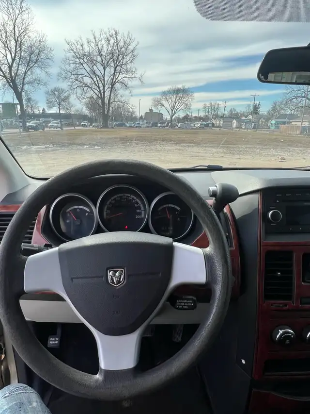 2010 dodge Grand Caravan - Photo 6