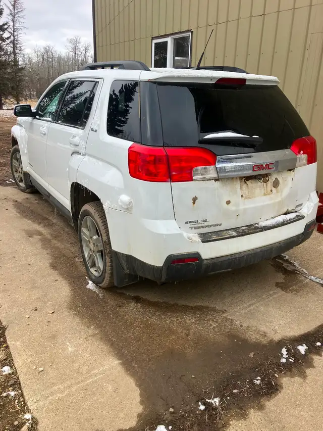 2012 GMC Terrain - Photo 2