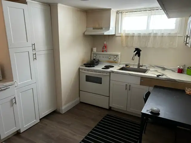 all inclusive room near Walkley x Bank - Photo 4