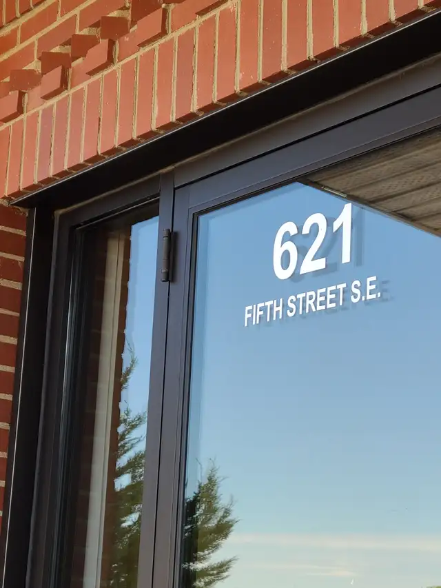 HIDDEN GEM ON THE HILL