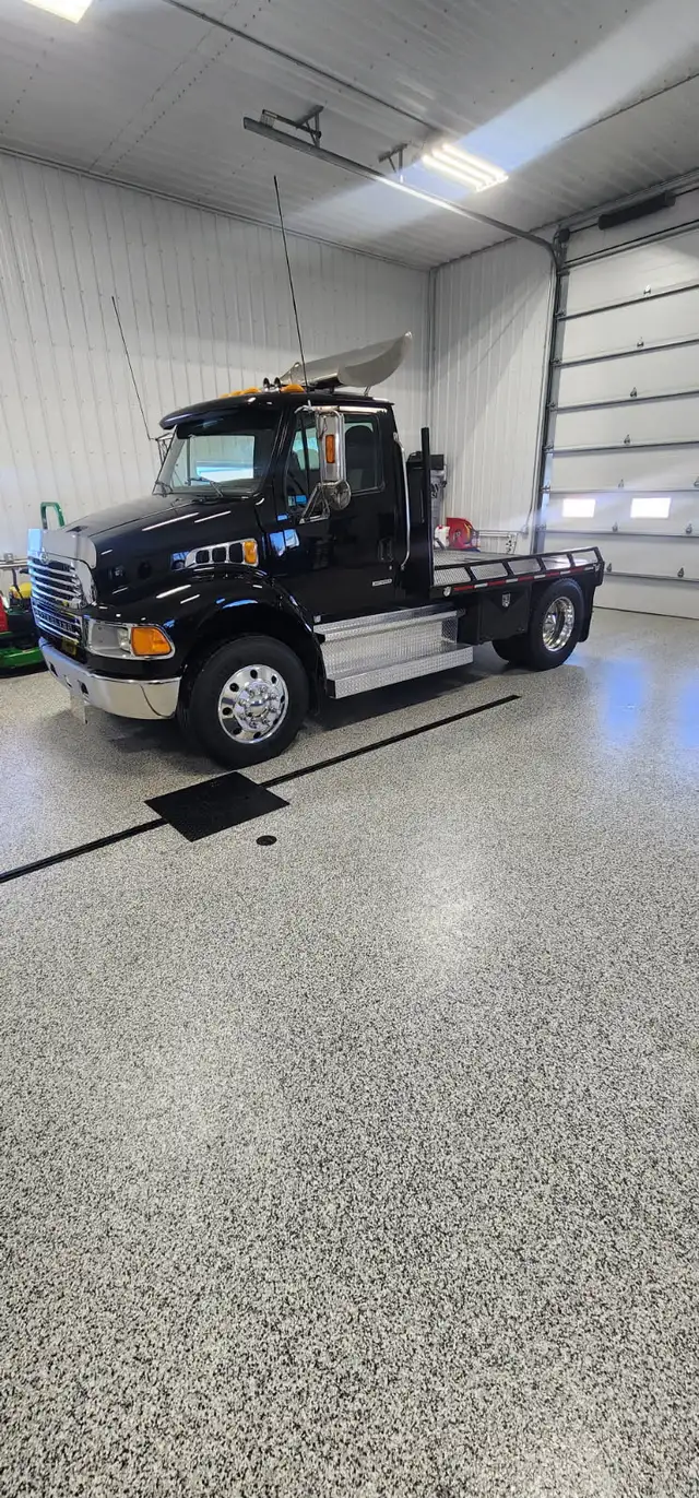 2002 Stirling Acterra - Photo 2