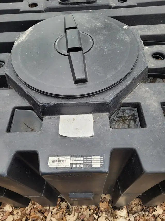 500 Imperial Gallon Holding Tank - Photo 3