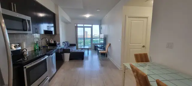 Furnished large 1 bedroom Condo with wifi parking Yonge&&Steeles - Photo 4