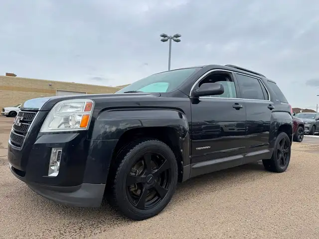 2011 GMC Terrain SLT AWD V6 - 191K - CLEAN CAR FAX - LOADED