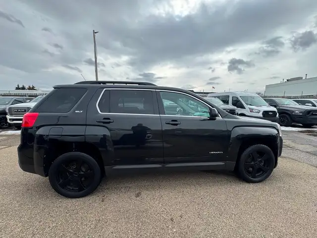 2011 GMC Terrain SLT AWD V6 - 191K - CLEAN CAR FAX - LOADED - Photo 6