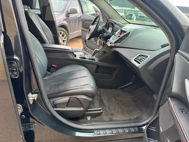 2011 GMC Terrain SLT AWD V6 - 191K - CLEAN CAR FAX - LOADED - Photo 13