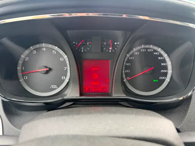 2011 GMC Terrain SLT AWD V6 - 191K - CLEAN CAR FAX - LOADED - Photo 16