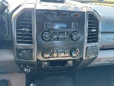 2017 Ford Super Duty F-350 SRW ONLY 129K - 4WD Crew Cab - CLEAN - Photo 15