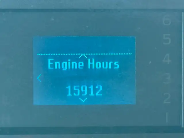 2017 Ford Super Duty F-350 SRW ONLY 129K - 4WD Crew Cab - CLEAN - Photo 16