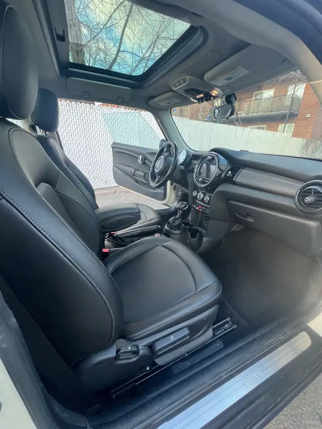 Mini Cooper 2017 - Auto - Très bien entretenue - Photo 8