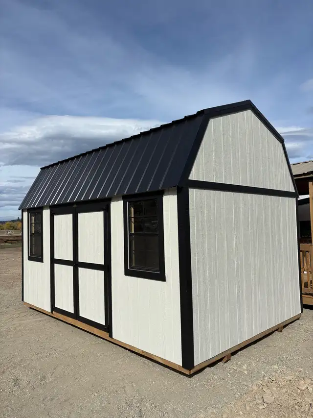 10x16 Side Lofted barn