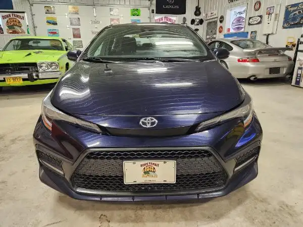 2022 Toyota Corolla SE - Photo 2
