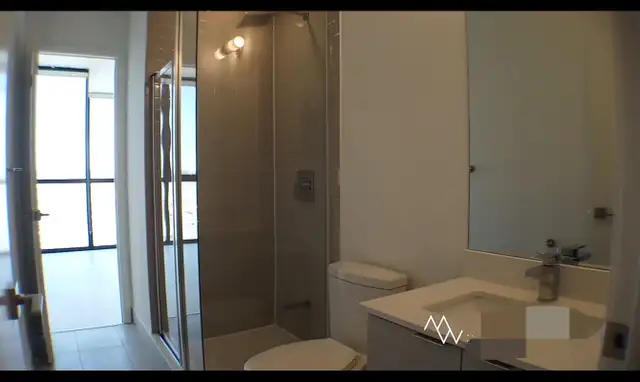 ☀LUXURY CONDO ROOM  W/ YOUR OWN BATHROOM☀GYM/VMC SUBWAY/ SHOPS - Photo 4