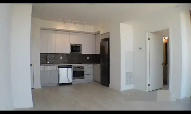 ☀LUXURY CONDO ROOM  W/ YOUR OWN BATHROOM☀GYM/VMC SUBWAY/ SHOPS - Photo 5