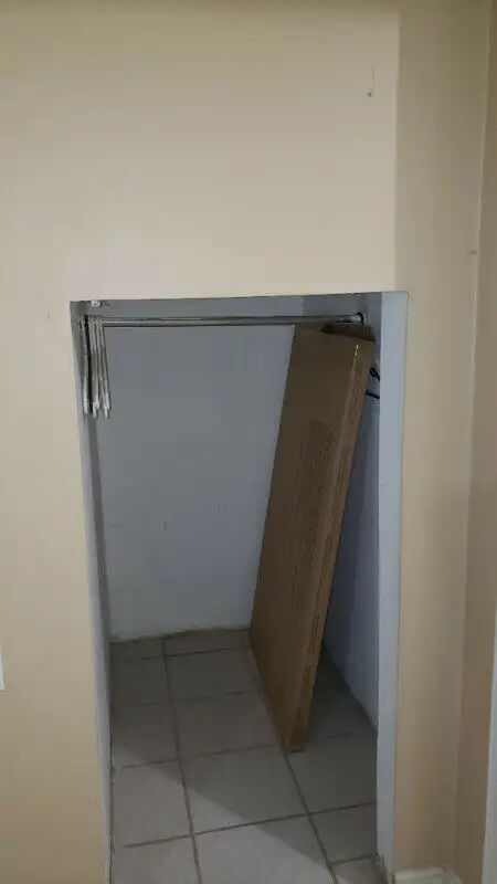 1 Bedroom basement unit rental in Brampton North from May 1st - Photo 5